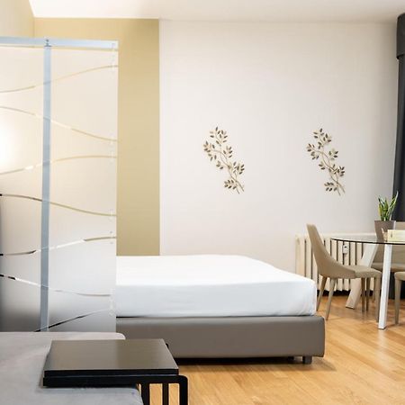 Castello Guest House Milano Екстериор снимка