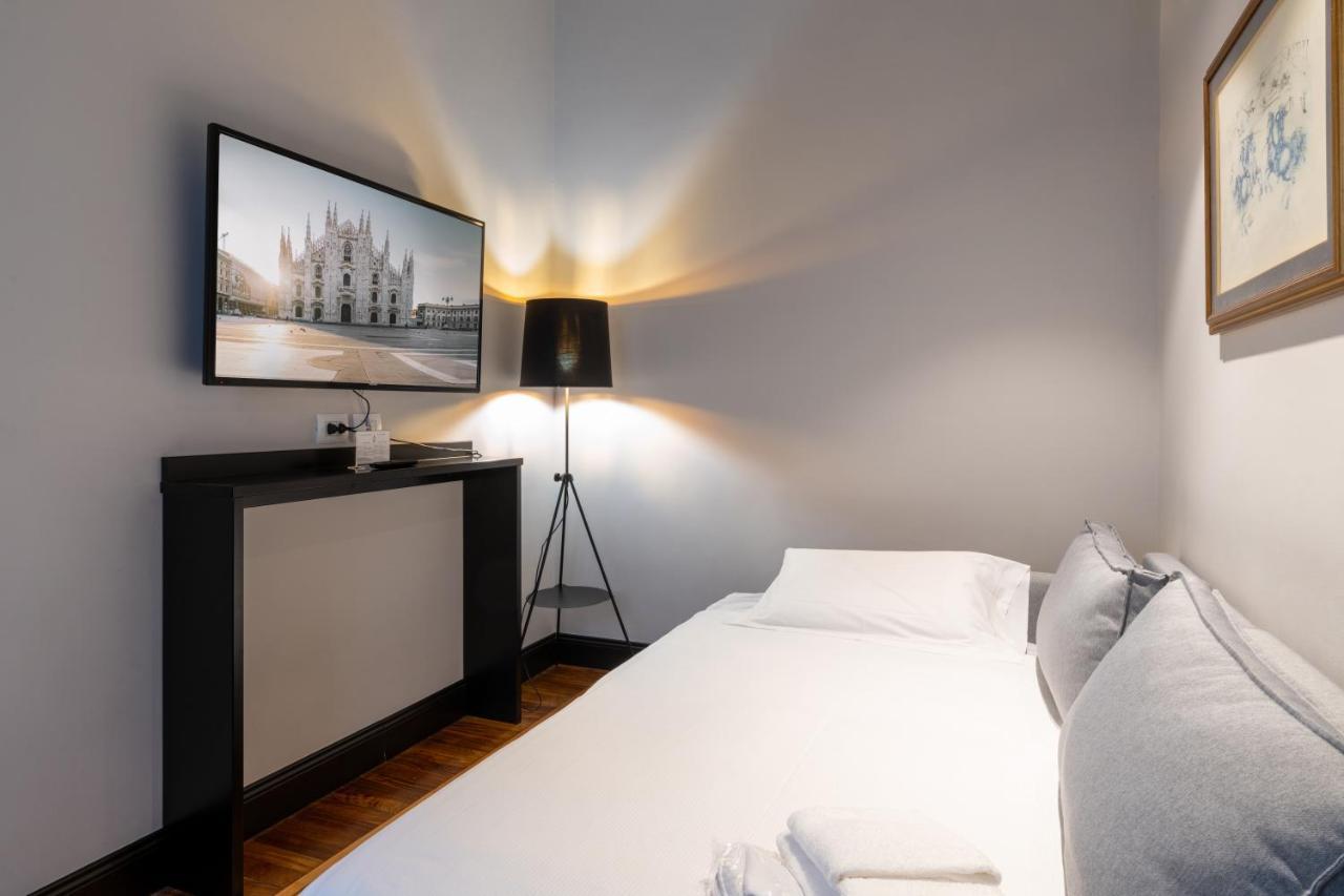 Castello Guest House Milano Екстериор снимка